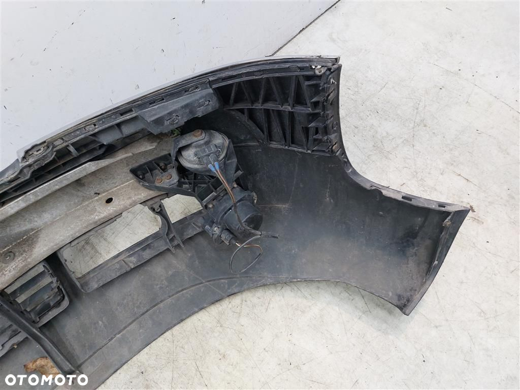 Zderzak przód przedn HALOGEN i Audi A6 6C 2004-2011R  LAK: LZ9U CZARNY - 2