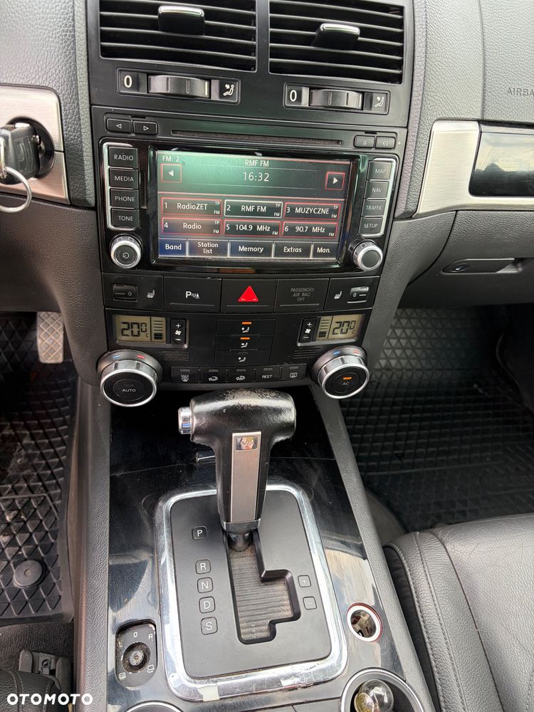 Volkswagen Touareg 3.0 V6 TDI DPF Perfect Tiptr - 18