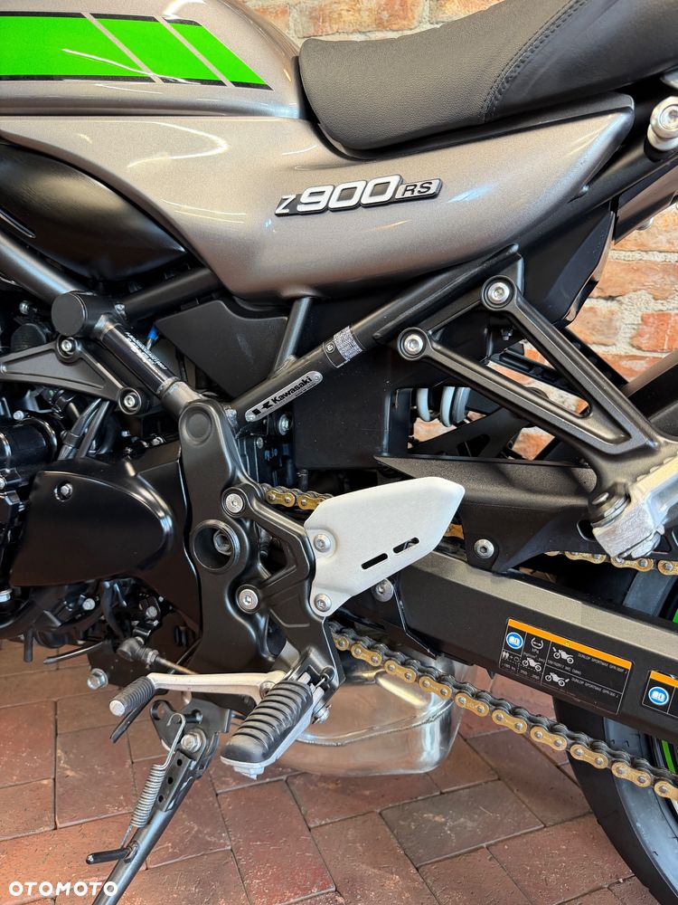 Kawasaki Z 900 RS - 19