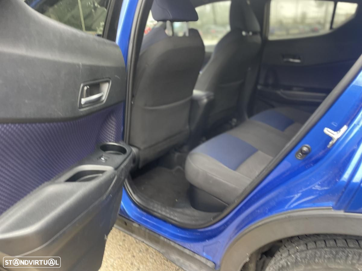 Toyota C-HR 1.8 HSD Comfort+P.Style - 13