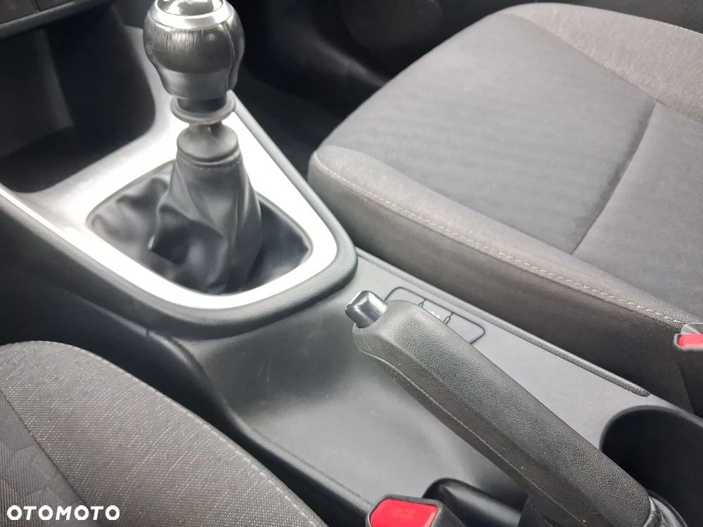 Toyota Yaris 1.5 Comfort - 13