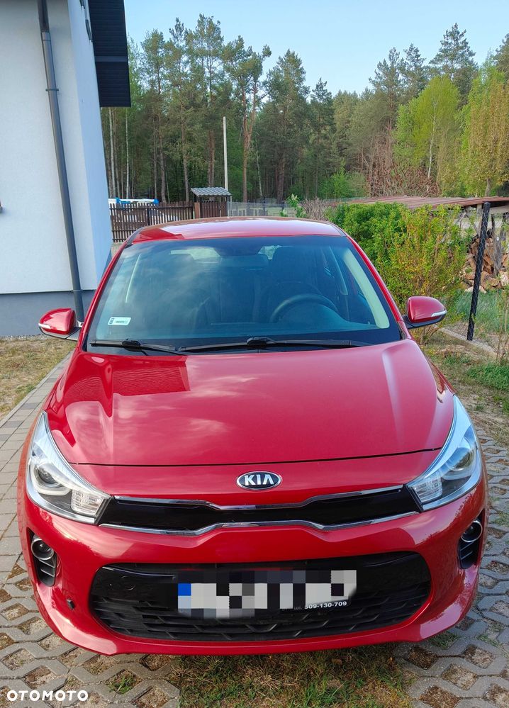 Kia Rio - 1