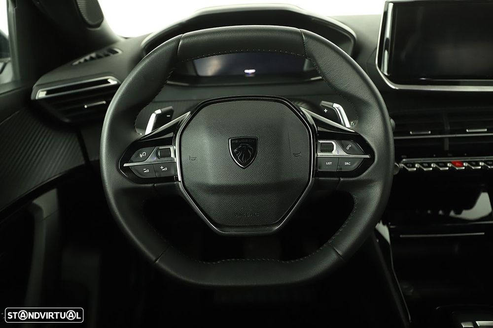 Peugeot 2008 1.2 PureTech Allure EAT8 - 16