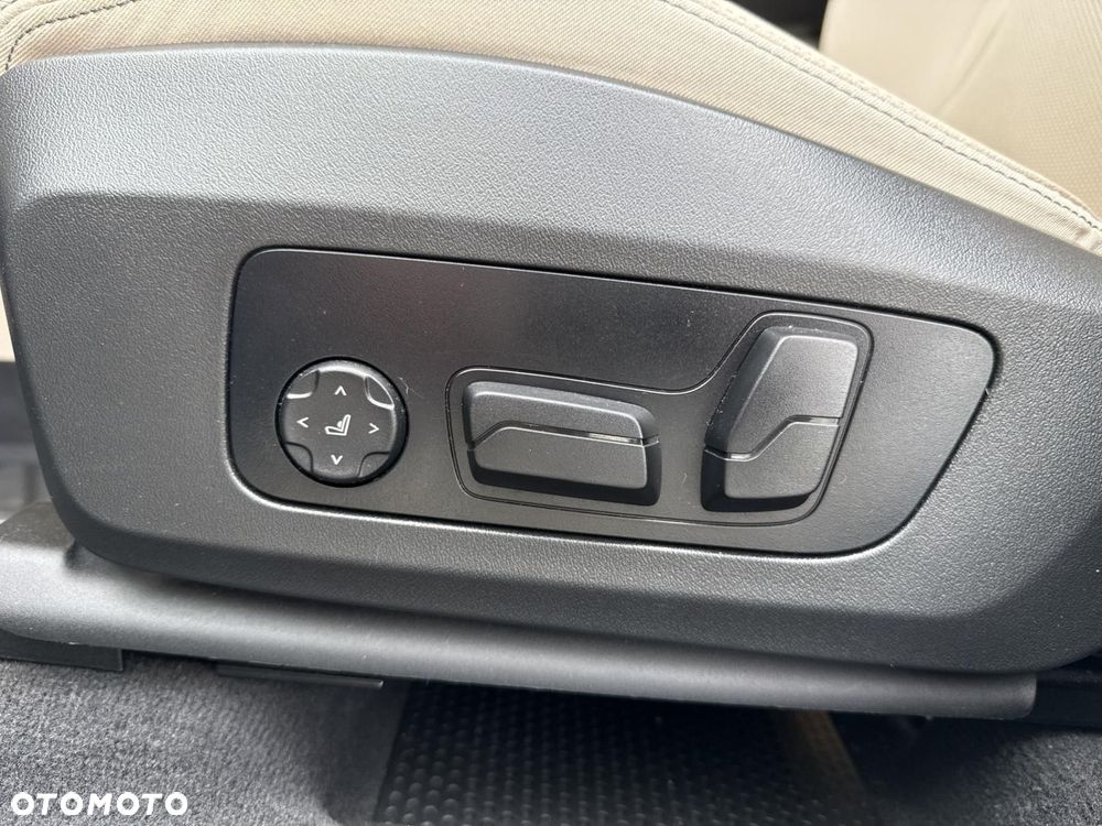 BMW Seria 2 - 23