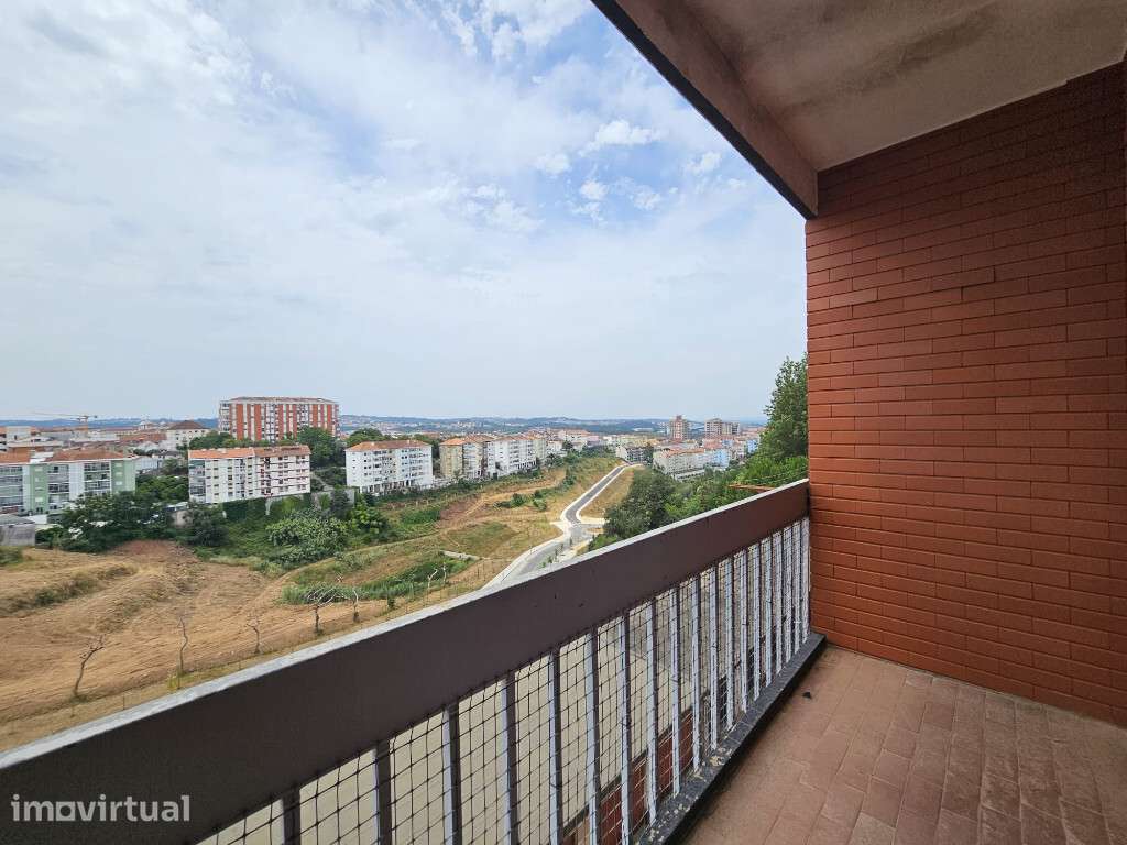 Apartamento T2,Celas - Grande imagem: 2/8