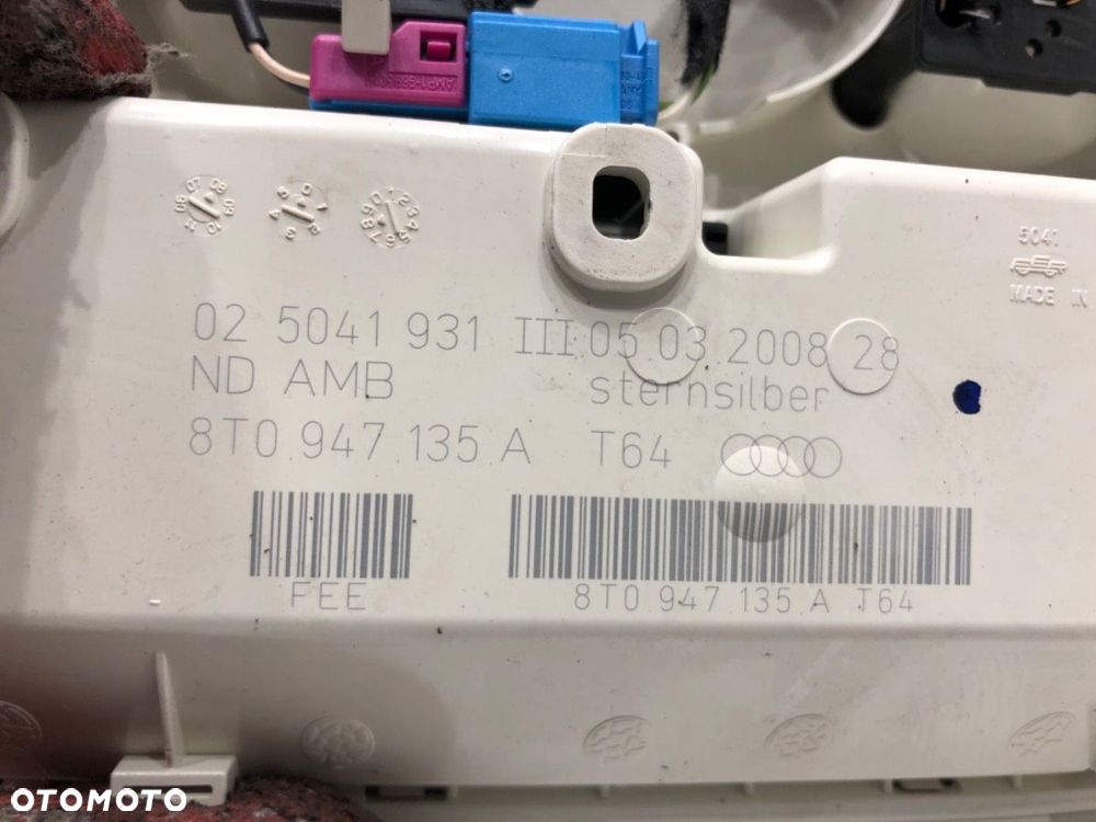 LAMPA SUFITOWA - 57.00 PLN - AUDI A4 B8 Avant (8K5) 2007 - 2015 1.8 TFSI 118 kW [160 KM] benzyna - 4