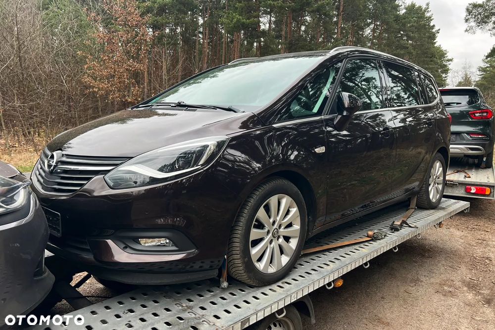 Opel Zafira Tourer 1.4 Turbo Edition - 40