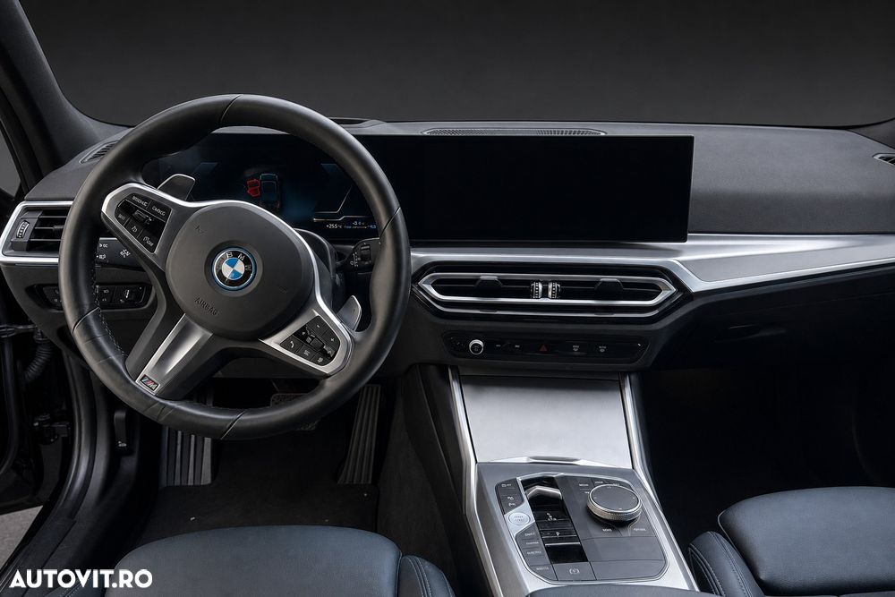 BMW Seria 3 330e AT PHEV - 13