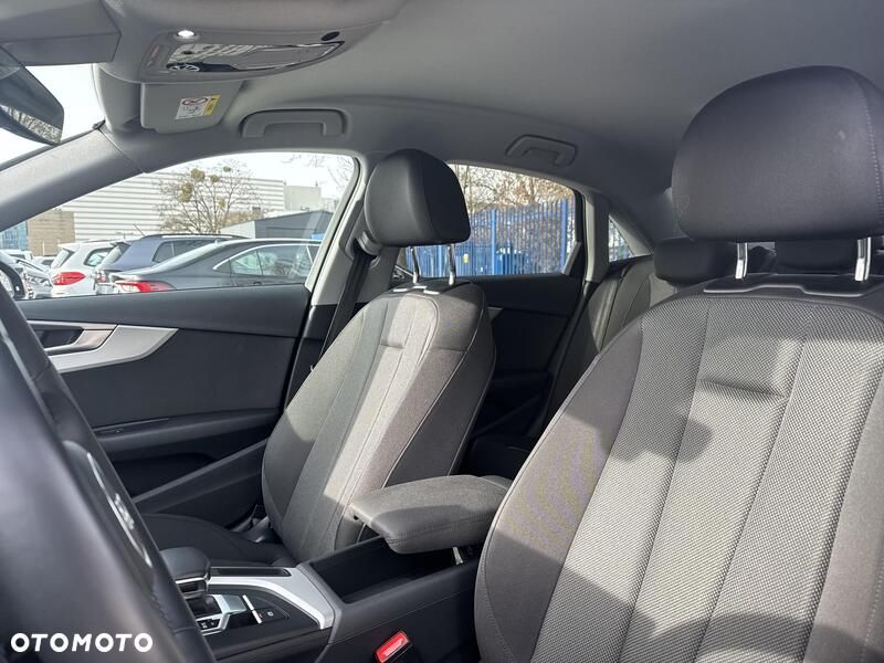 Audi A4 Limousine 35 TDI mHEV S tronic - 17
