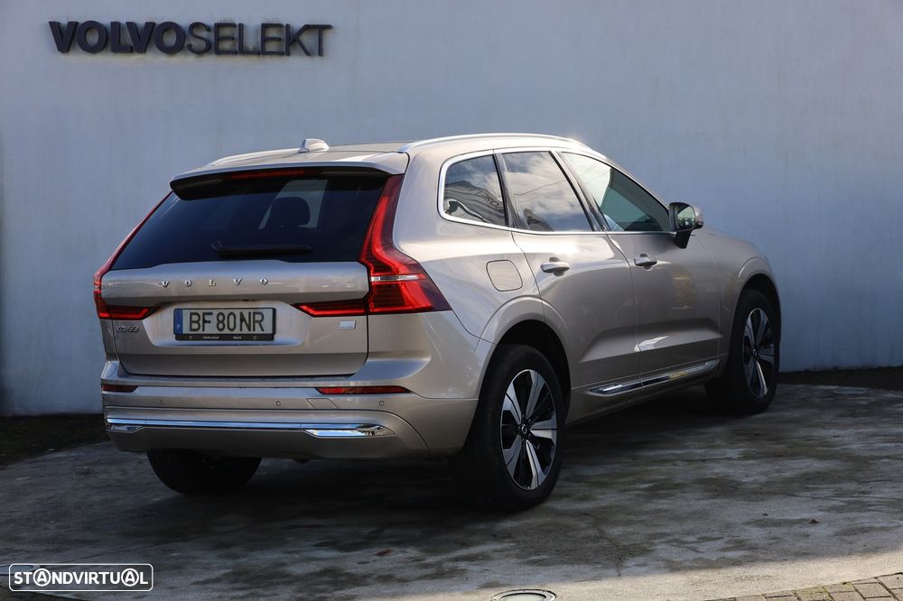 Volvo XC 60 2.0 T6 PHEV Plus Bright AWD - 4