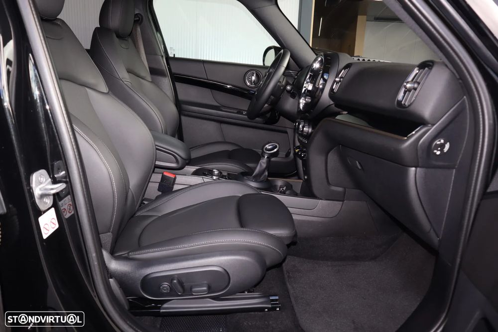 MINI Countryman Cooper SE ALL4 Sport Edition Auto - 18