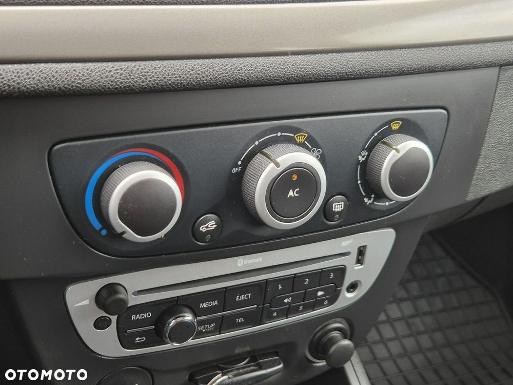 Renault Megane - 14