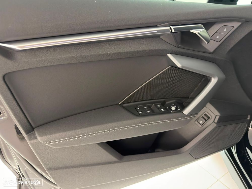 Audi A3 Sportback 40 TFSIe S line - 36
