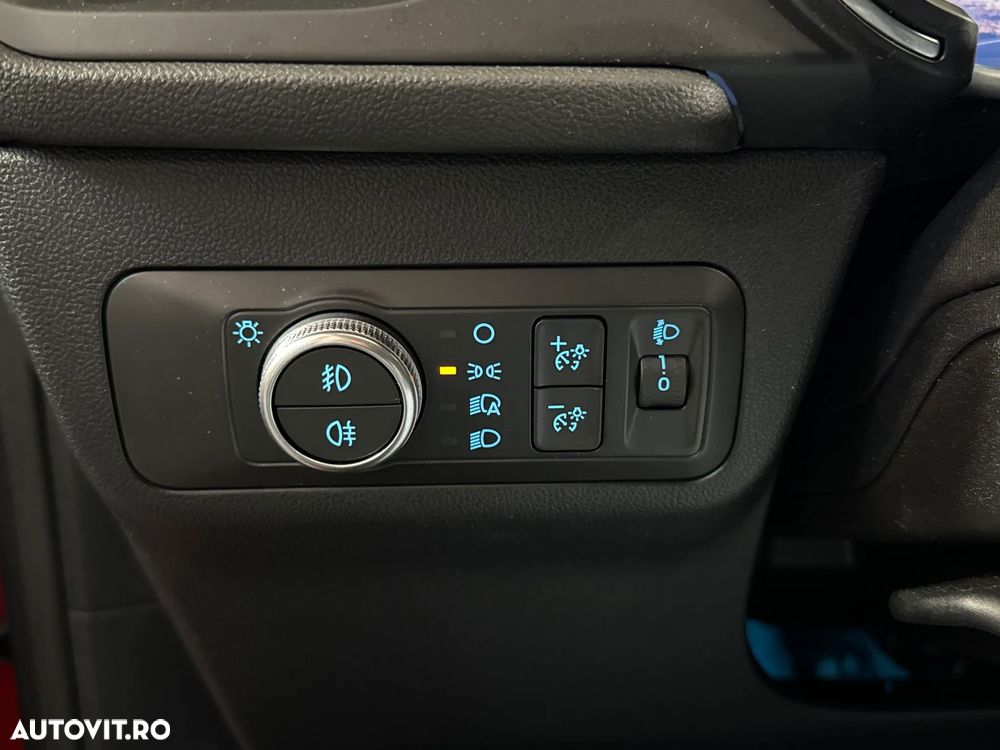 Ford Kuga - 16