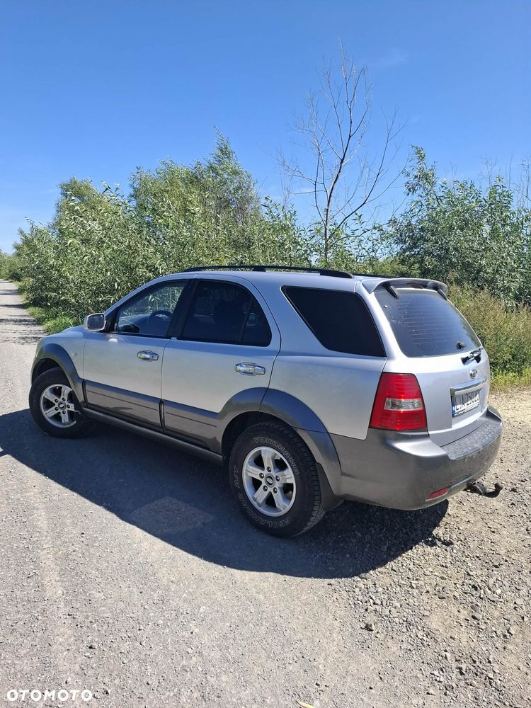 Kia Sorento - 2