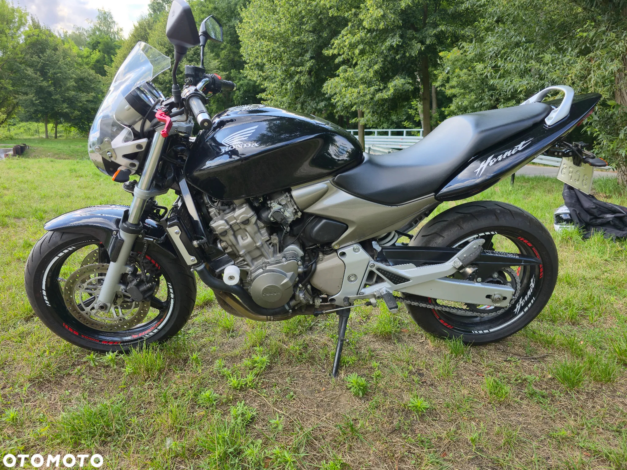 Honda Hornet - 2