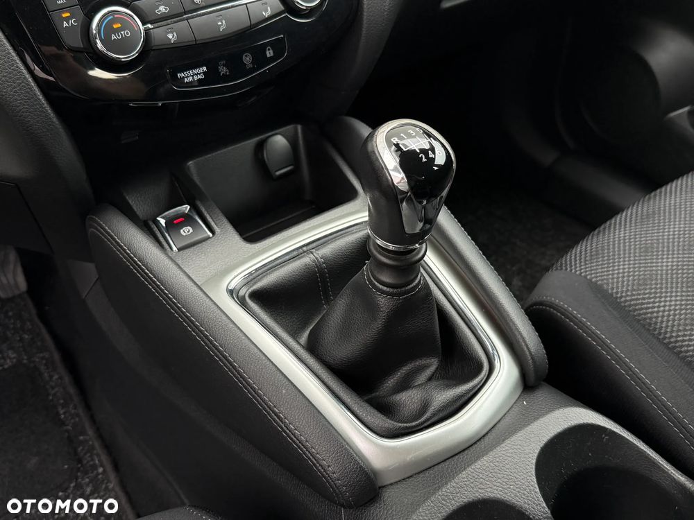 Nissan Qashqai - 24