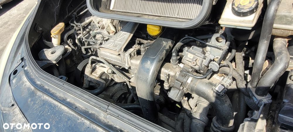 RENAULT ESPACE IV 2002 2,0 Turbo NA CZĘŚCI - 14