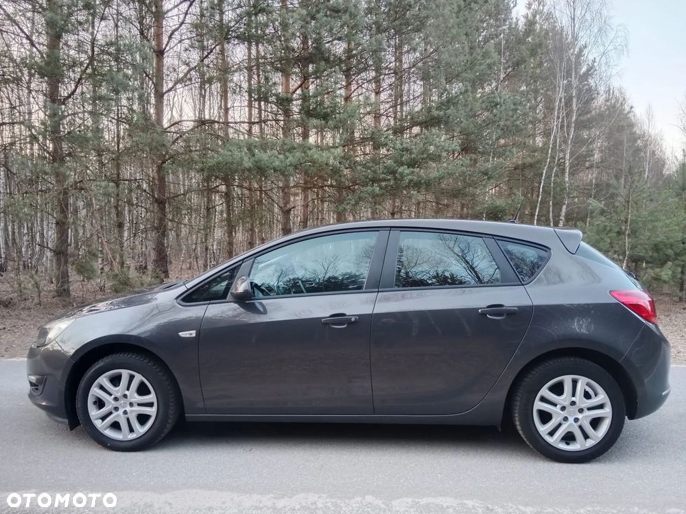 Kia Ceed - 4