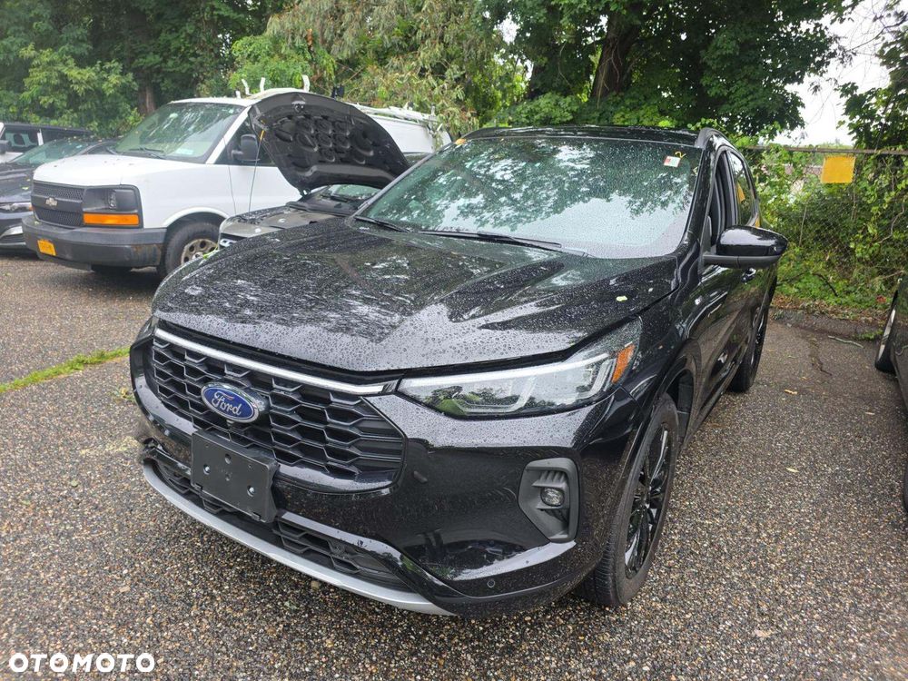 Ford Escape - 1