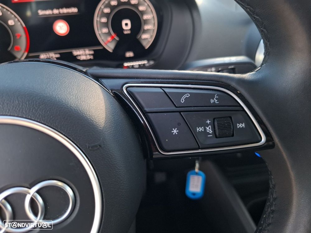 Audi Q2 30 TFSI Advanced - 17