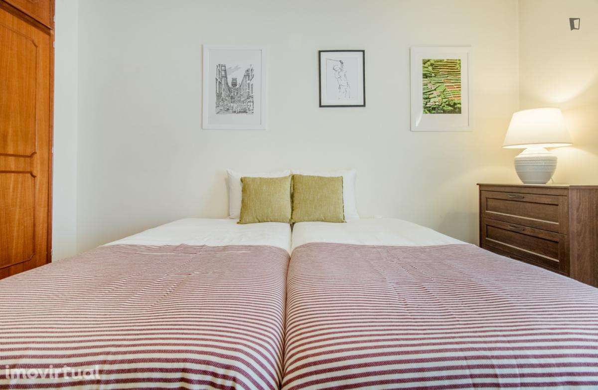 Apartamento com 3 quartos - localizado em Telheiras Lisbon - Grande imagem: 4/49