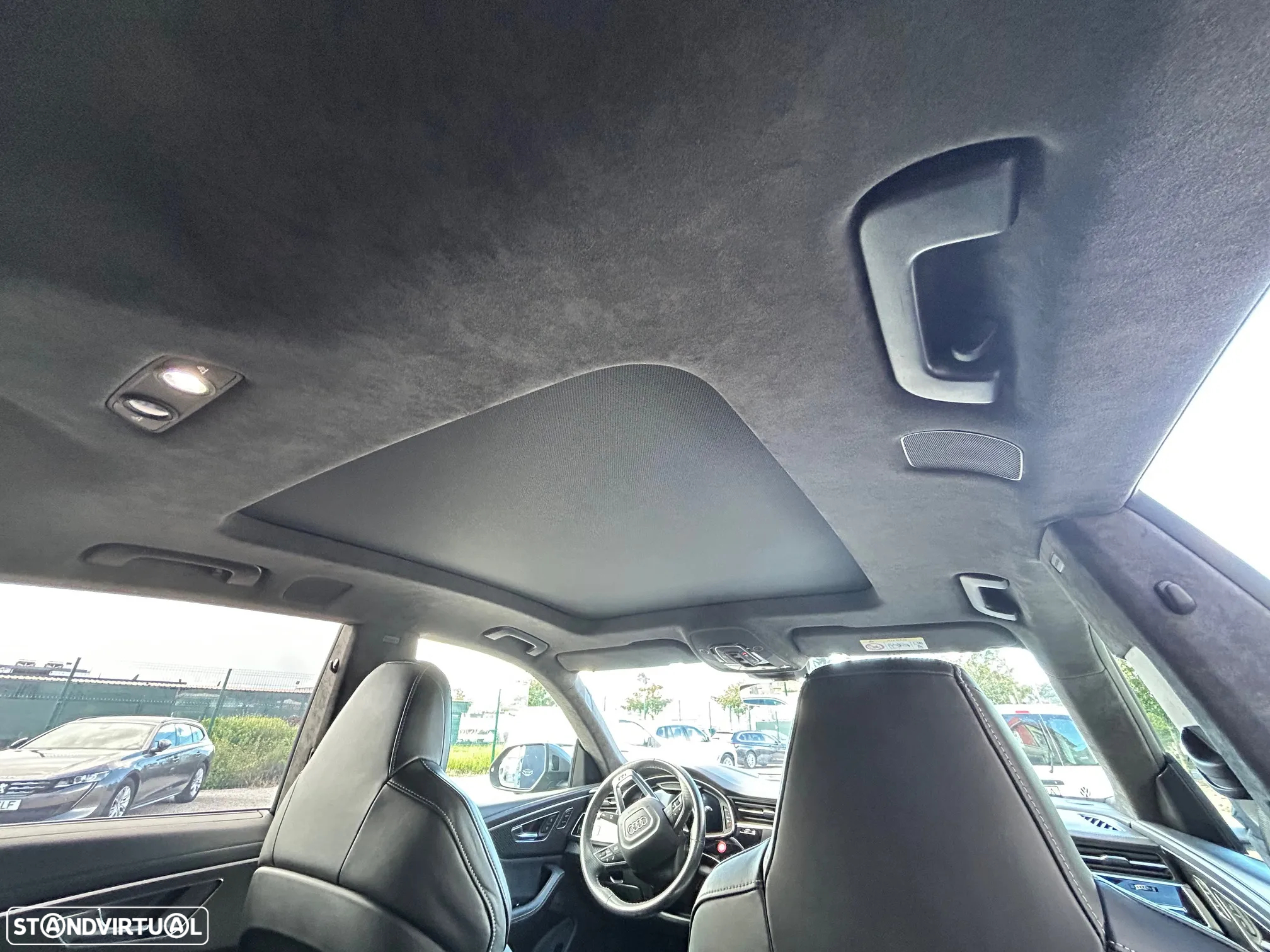 Audi RS Q8 4.0 TFSI quattro Tiptronic - 51