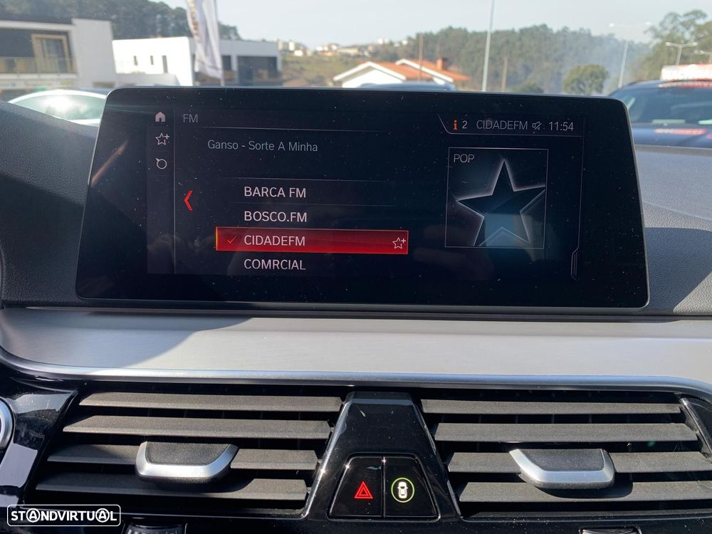 BMW 518 d Pack M Auto - 32