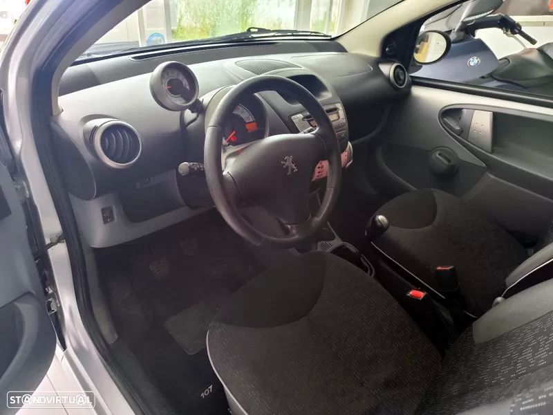 Peugeot 107 1.0 Black&Silver - 2