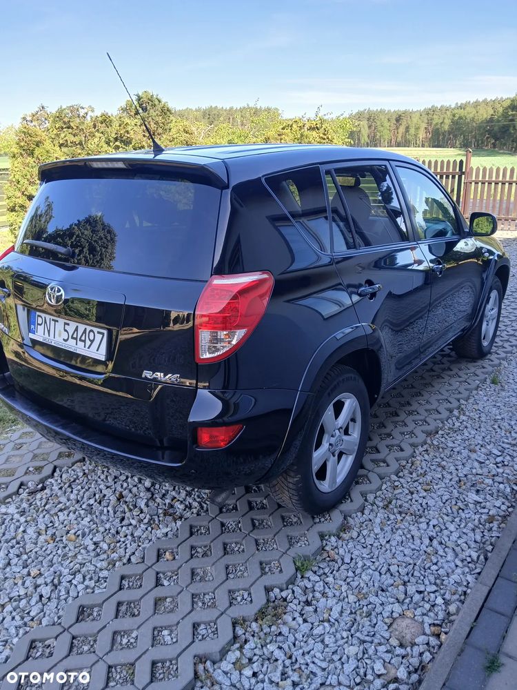 Toyota RAV4 2.2 D-4D Sol 180 - 4