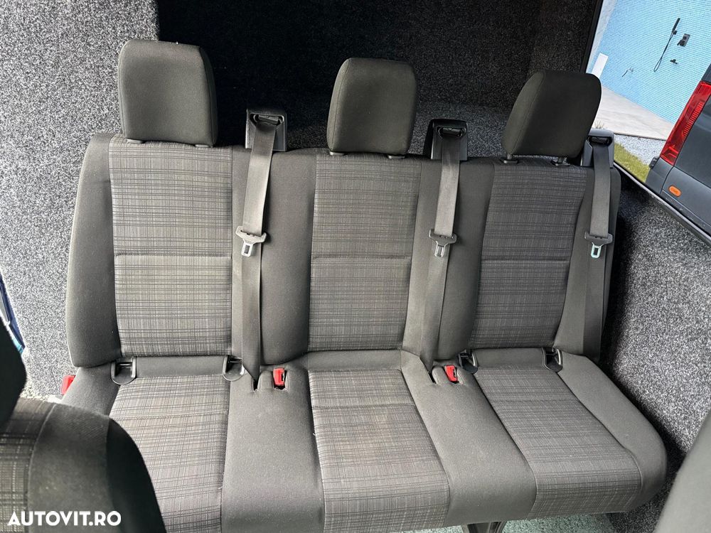 Mercedes-Benz Sprinter - 21