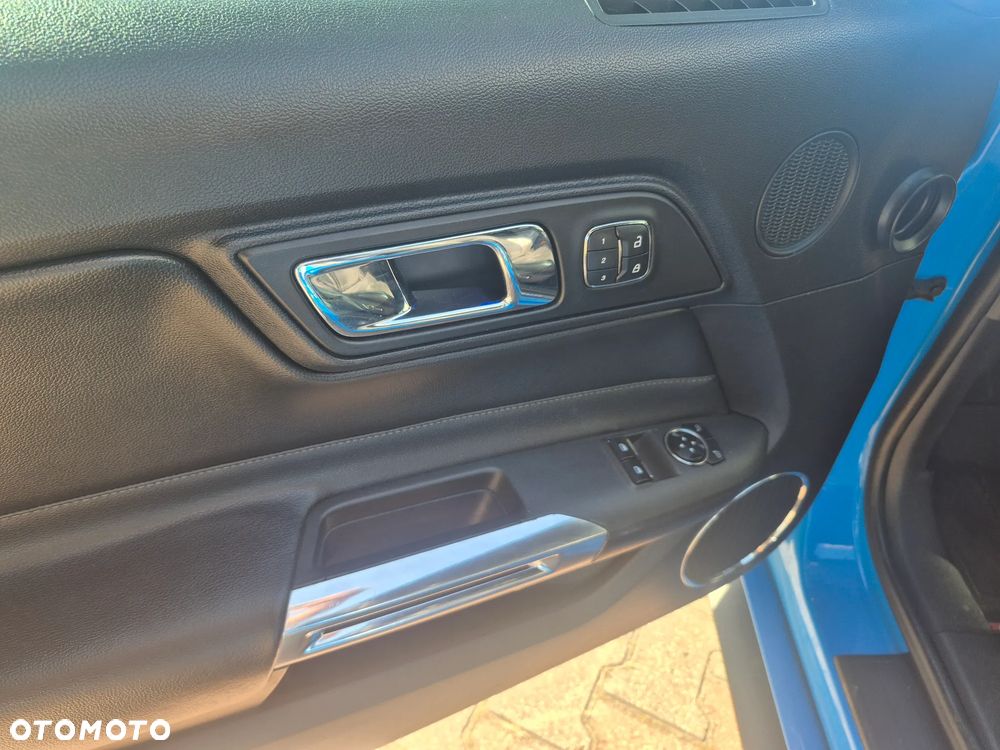 Ford Mustang 5.0 V8 GT - 13
