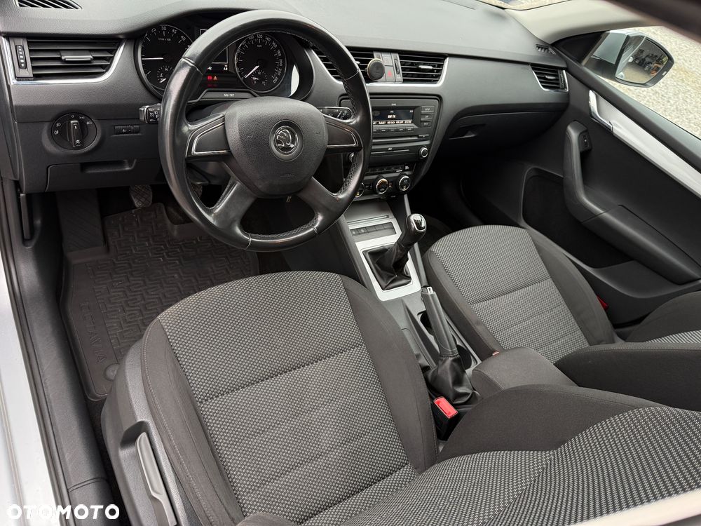 Skoda Octavia - 24
