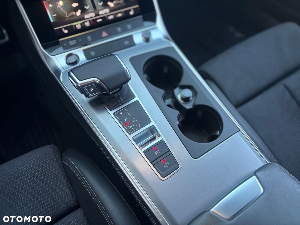 Audi A6 Avant - 24
