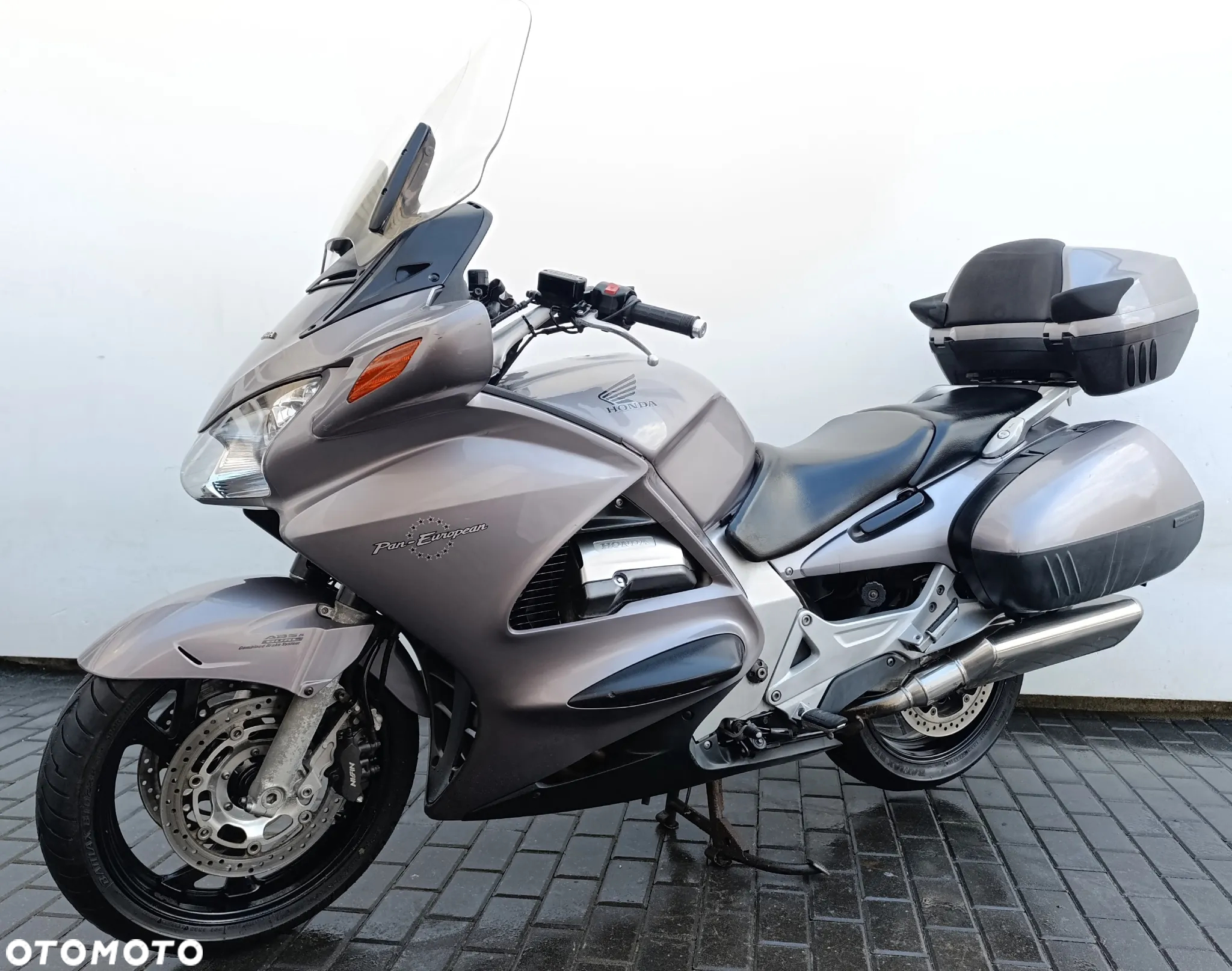Honda ST - 2