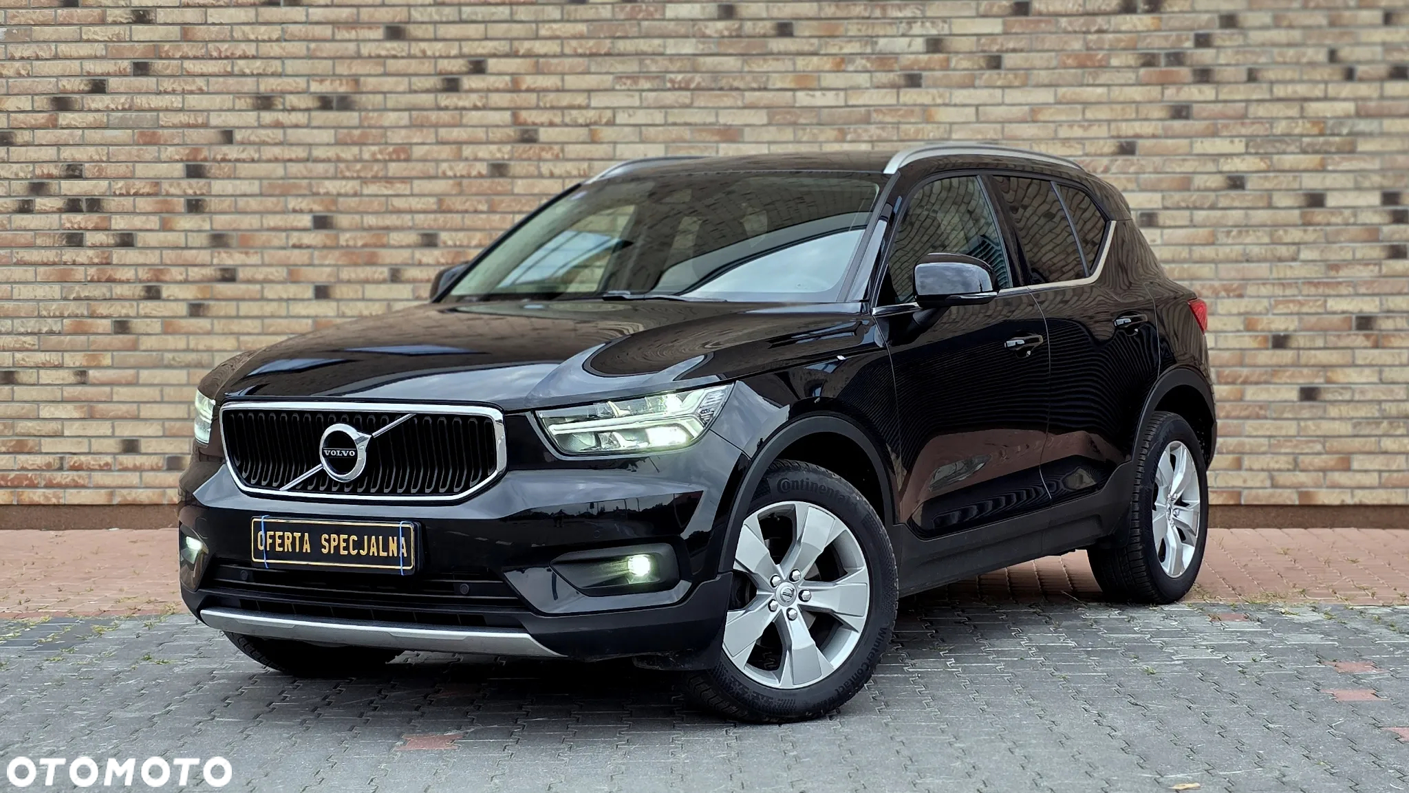 Volvo XC 40 T3 Geartronic Momentum Pro