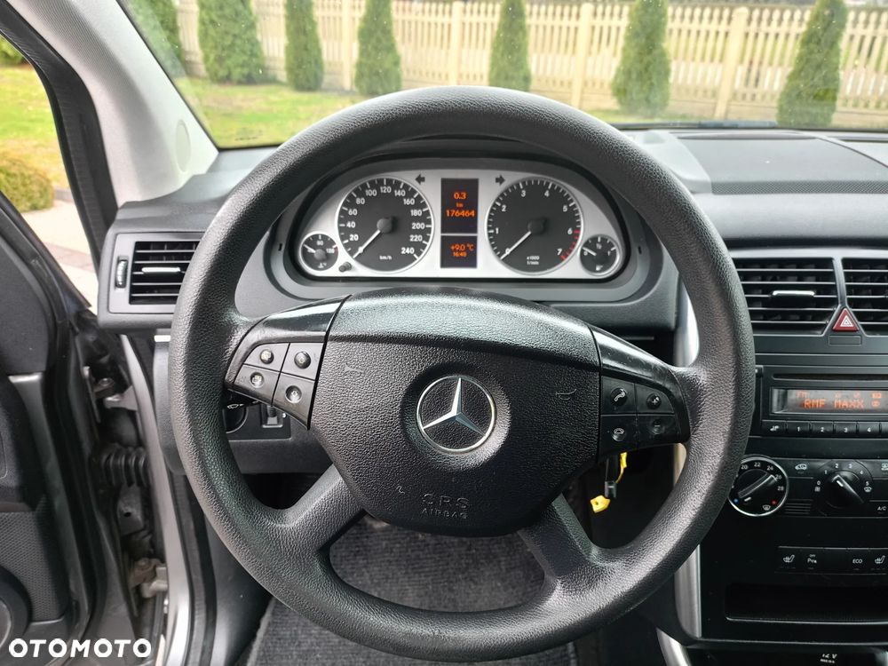 Mercedes-Benz Klasa B - 19