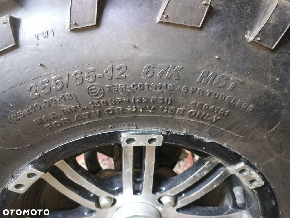 CFMoto CForce - 6