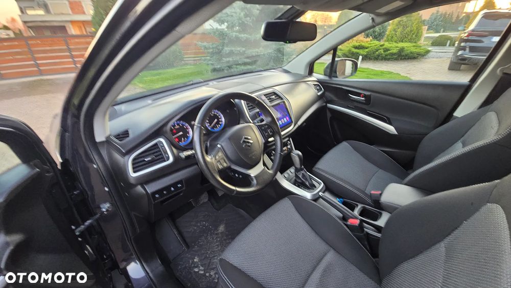 Suzuki SX4 S-Cross - 28