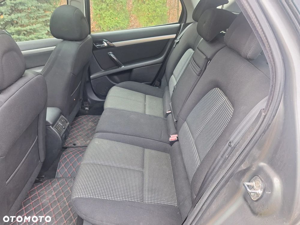 Peugeot 407 1.6 HDi Presence - 4