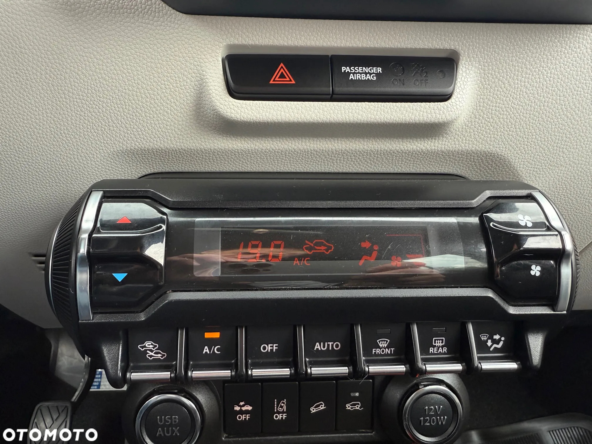 Suzuki Ignis 1.2 Premium 4WD - 17