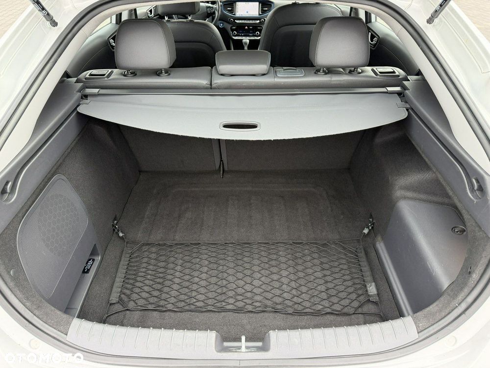 Hyundai IONIQ - 40