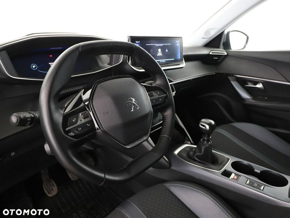 Peugeot 2008 PureTech 130 Allure - 15