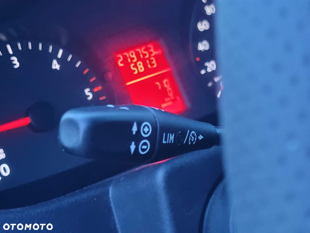 Volkswagen CRAFTER - 17