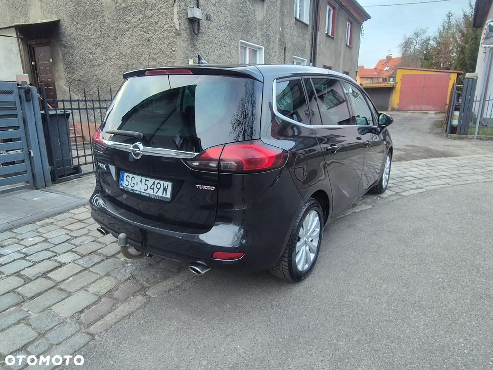 Opel Zafira 1.6 T SIDI Cosmo S&S - 5