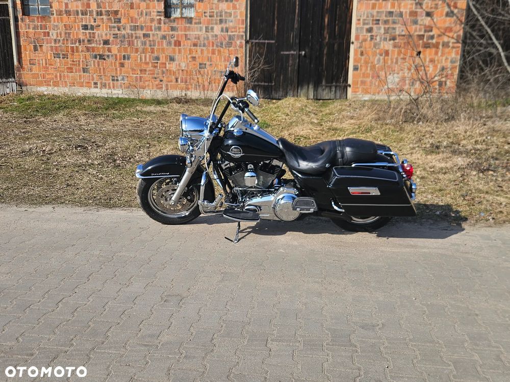 Harley-Davidson Touring Road King - 9