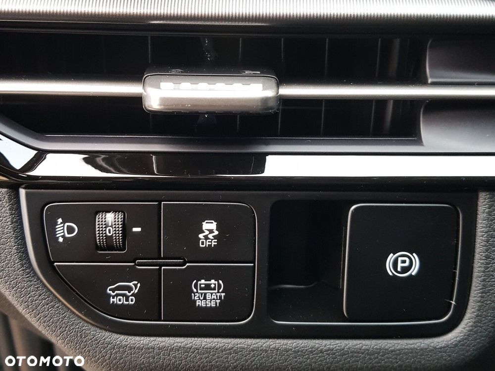 Kia Sportage 1.6 T-GDI HEV L 2WD - 17