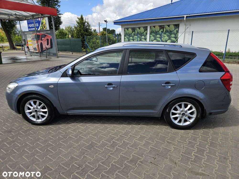 Kia Ceed - 7