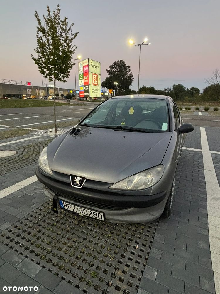Peugeot 206
