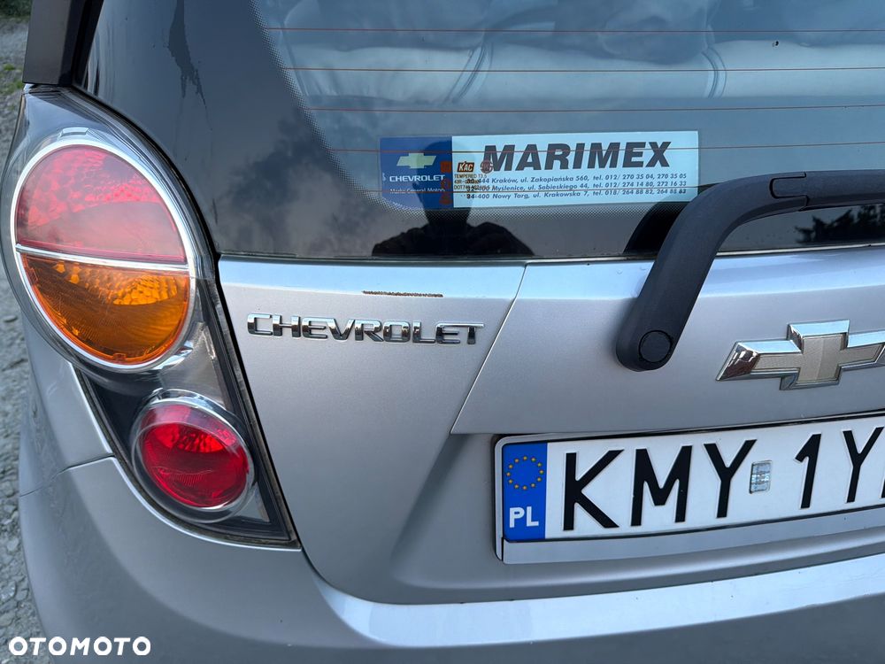 Chevrolet Spark 1.0 Base - 17